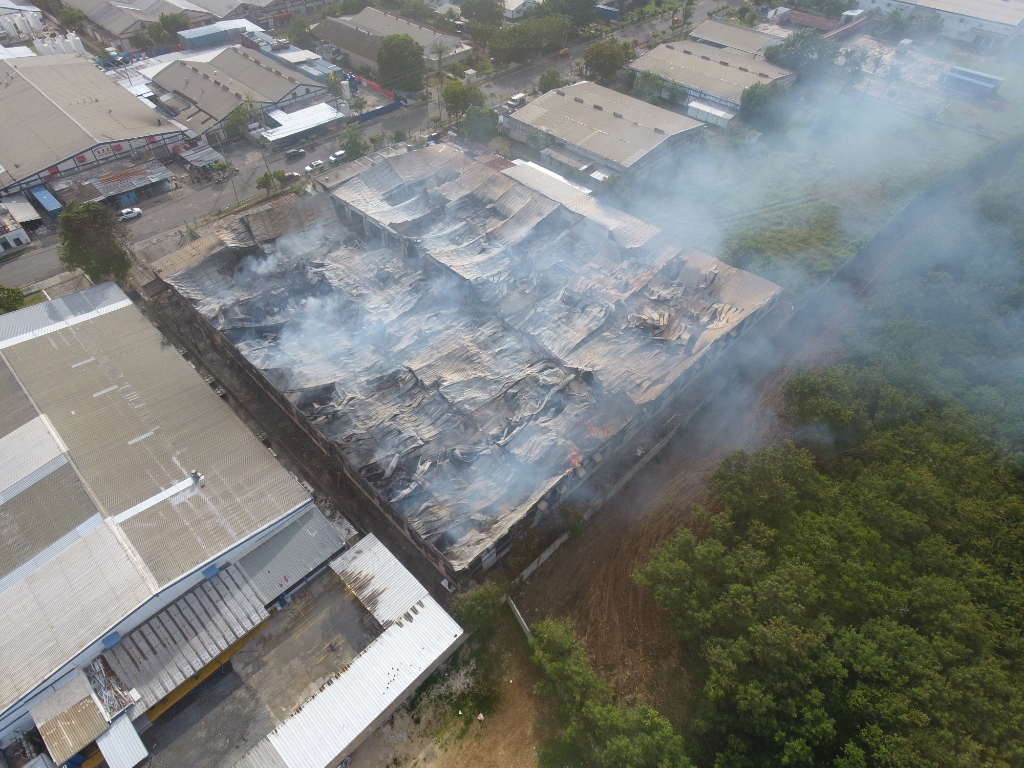 DCIM100MEDIADJI_0054.JPG Explosión